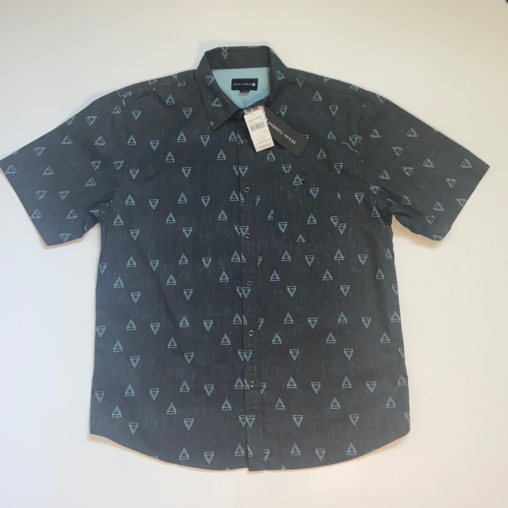 Ocean Current Button Up